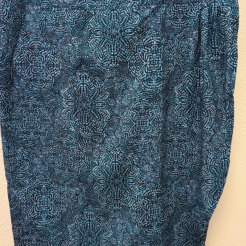Ripskirt Hawaii Teal Floral Skirt